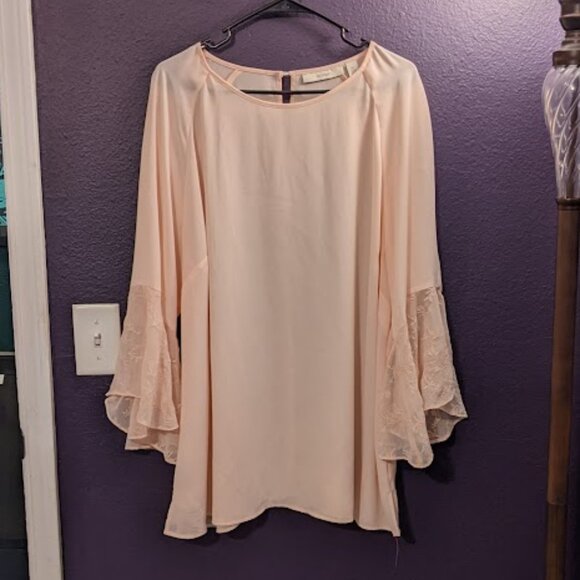 Sejour Peach Bell Sleeve Plus Size 18 Top - Picture 1 of 16